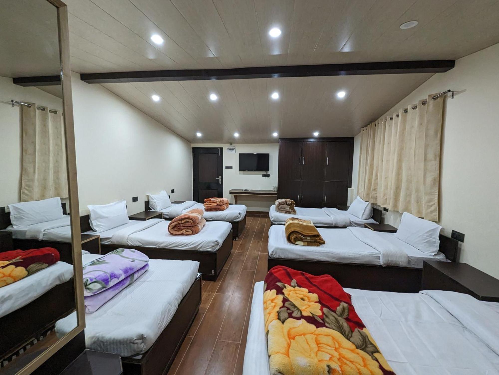 Bed and Breakfast Himalayan Hideaway Shimla Exterior foto